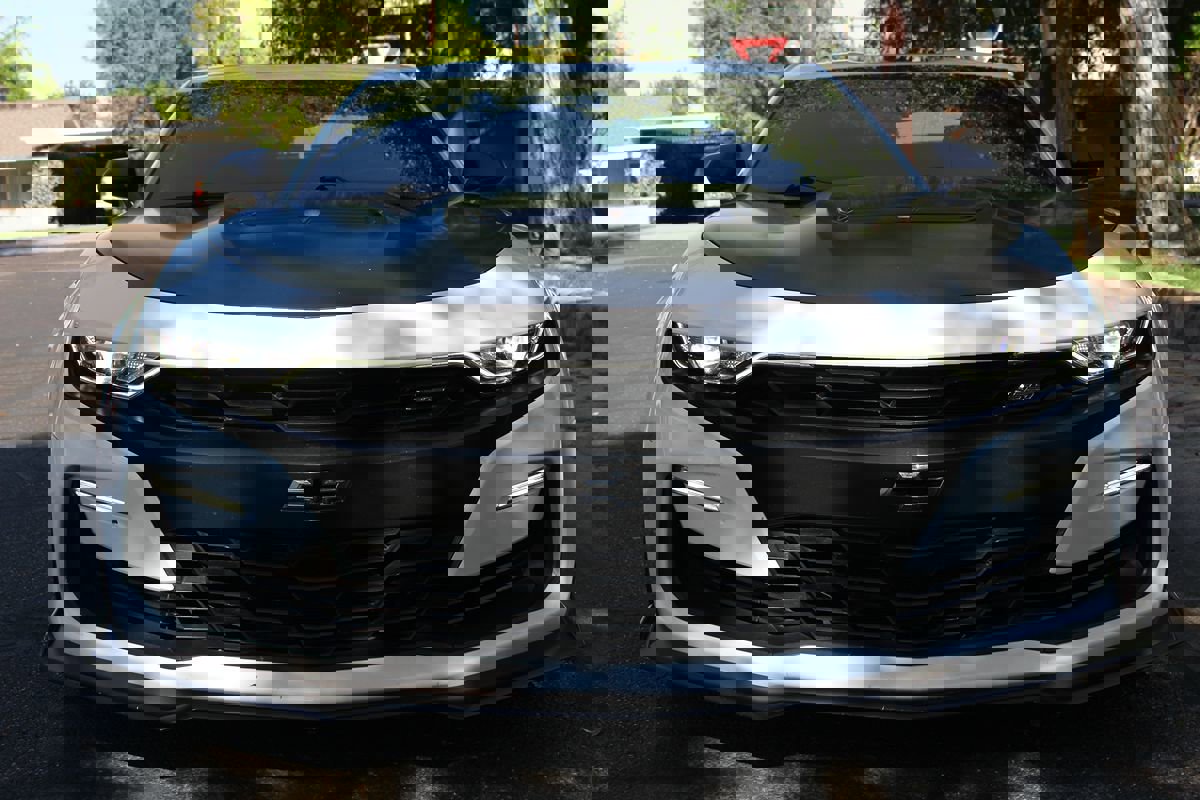 Used 2019 Chevrolet Camaro SS RWD image 38