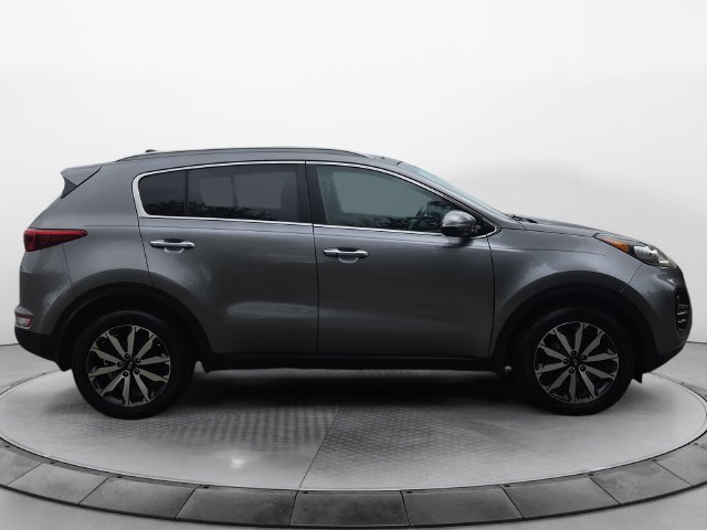 Used 2017 Kia Sportage EX w/ EX Premium Package AWD/4WD image 6
