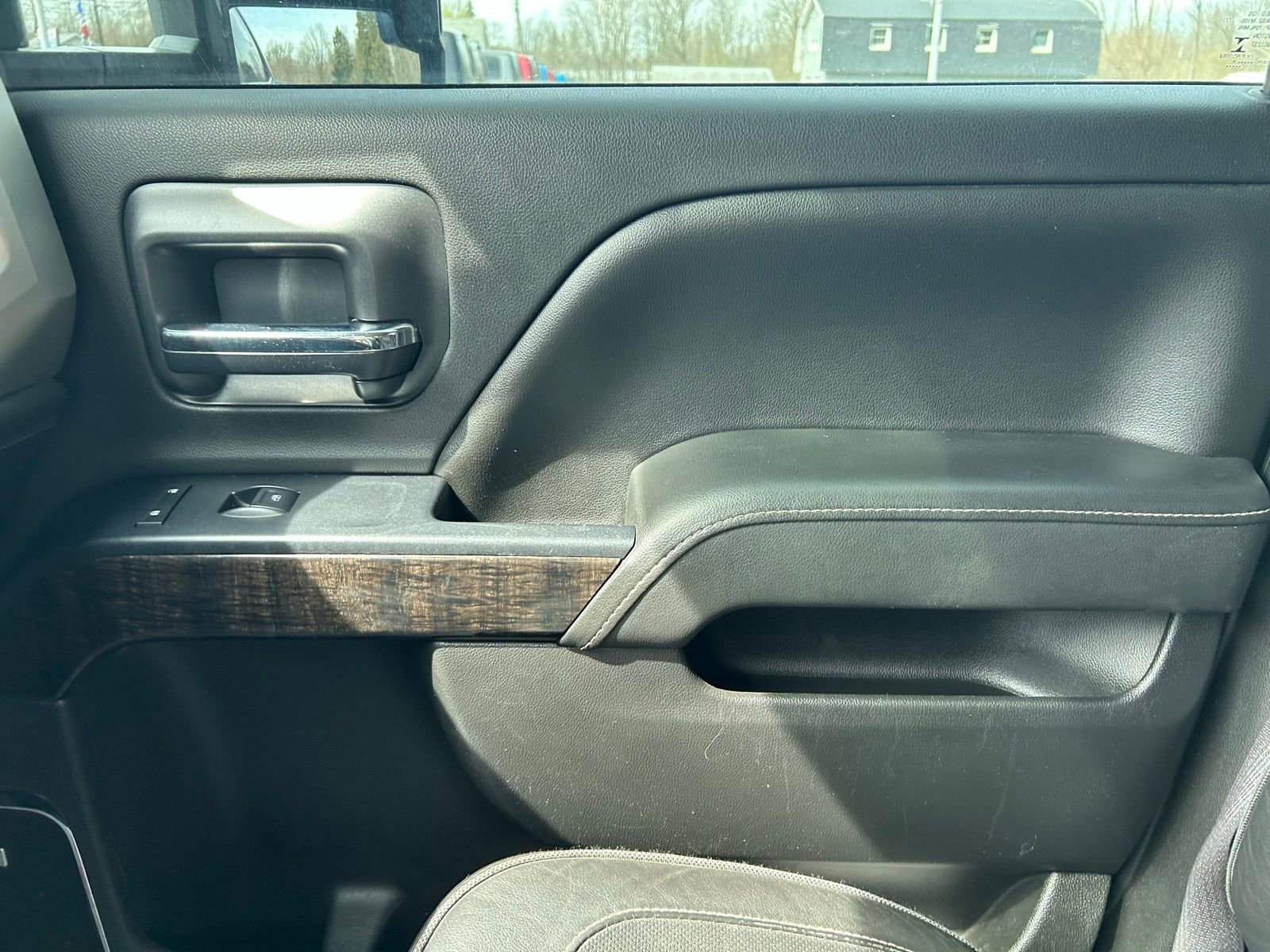 Used 2016 GMC Sierra 2500 Denali w/ Driver Alert Package image 13