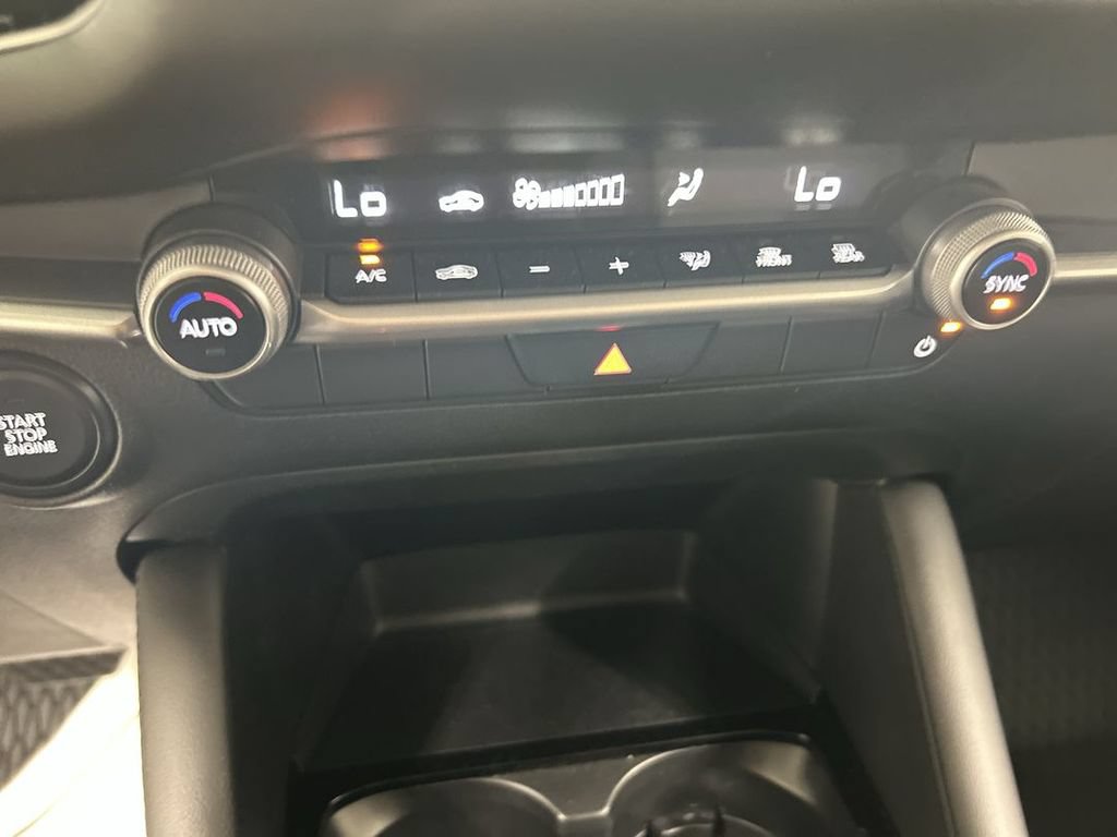 Certified 2025 MAZDA MAZDA3 s FWD image 16