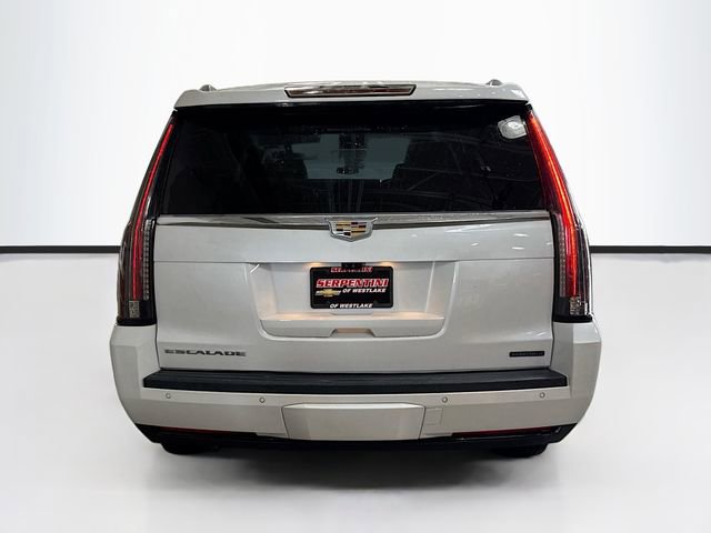 Used 2019 Cadillac Escalade ESV Luxury image 7