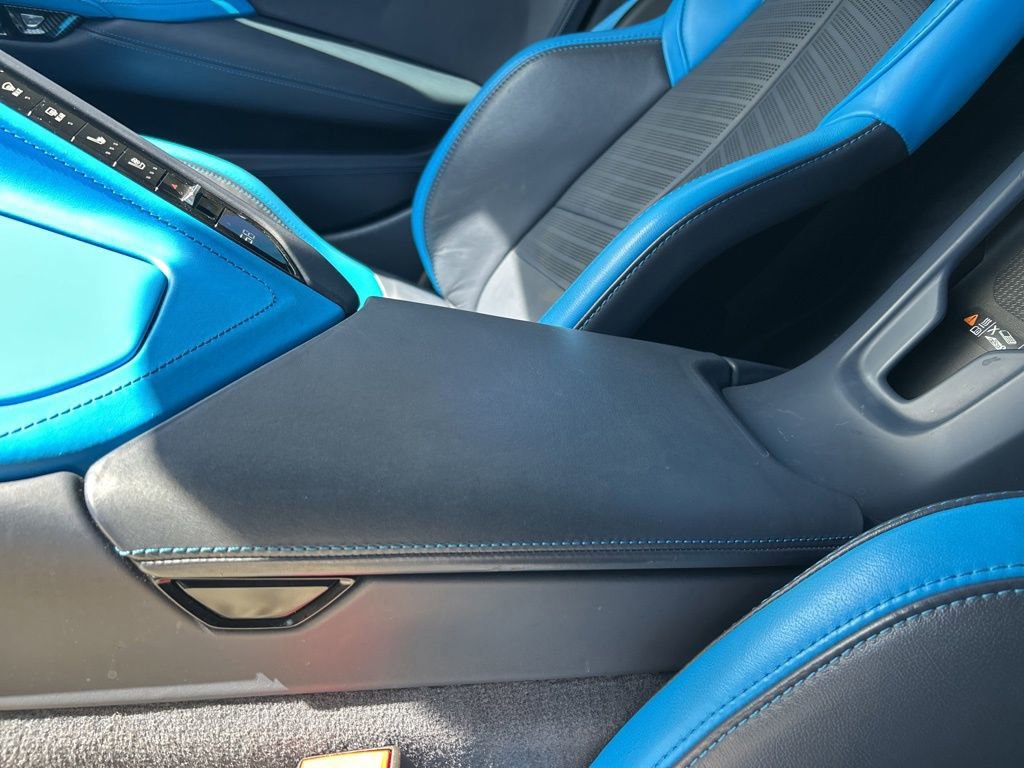 Used 2021 Chevrolet Corvette Stingray Premium Conv w/ 3LT RWD image 32