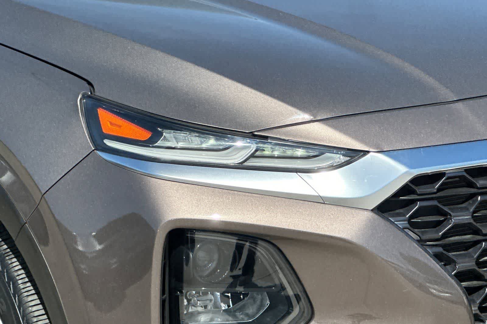 Used 2019 Hyundai Santa Fe SE FWD image 32