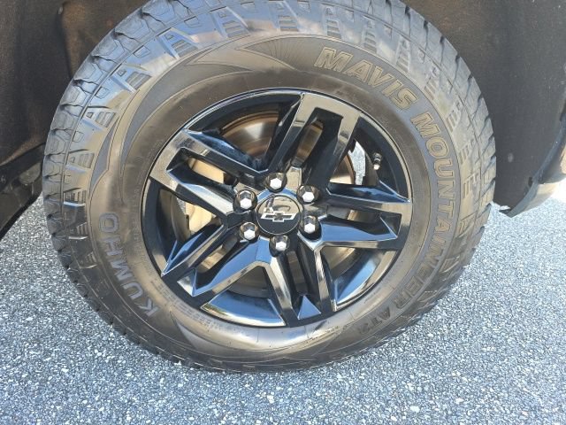 Used 2020 Chevrolet Silverado 1500 LT Trail Boss AWD/4WD image 19
