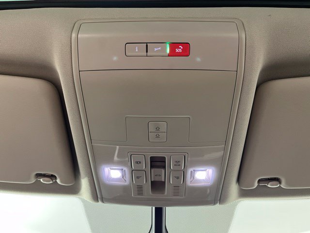 Used 2023 Volkswagen Atlas SE w/ Panoramic Sunroof Package FWD image 36
