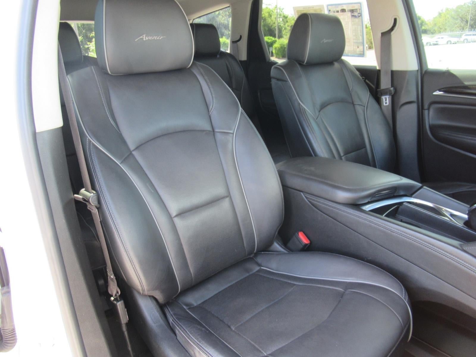 Used 2021 Buick Enclave Avenir w/ Avenir Technology Package AWD/4WD image 10