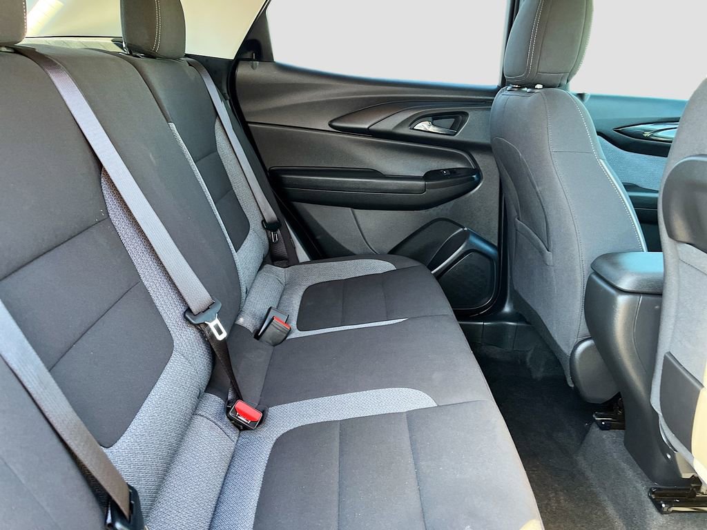 Used 2024 Chevrolet TrailBlazer LS w/ LS Convenience Package image 24