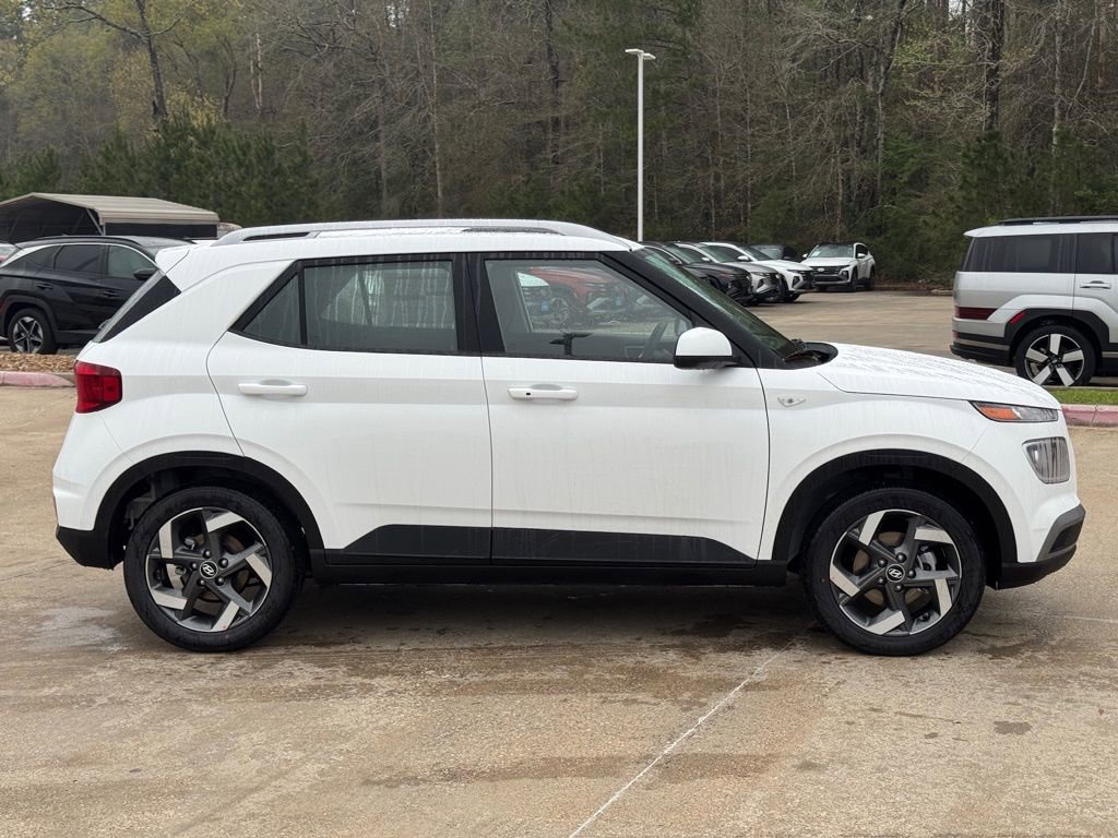 New 2026 Hyundai Venue SEL image 11