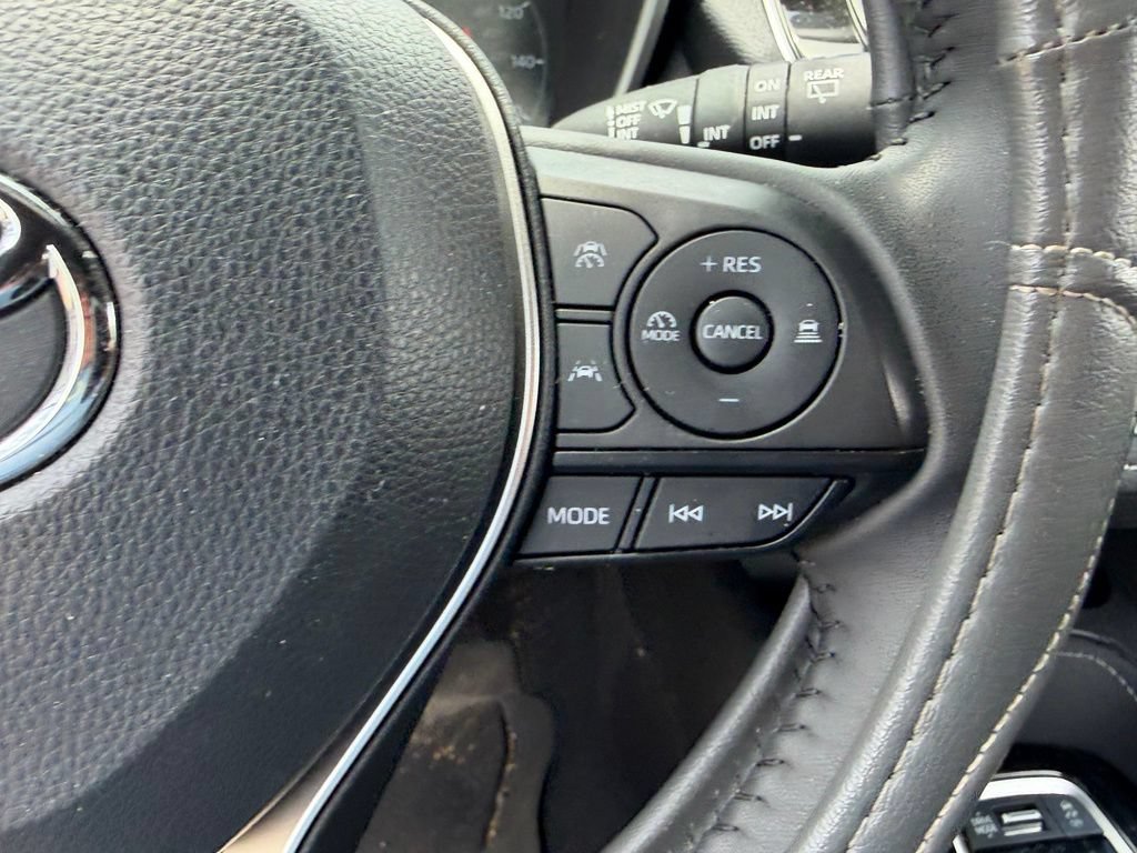 Used 2024 Toyota Corolla SE FWD image 25