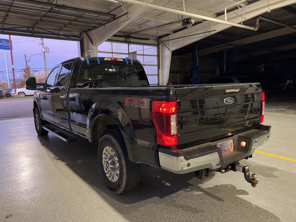 Used 2020 Ford F350 XLT w/ XLT Premium Package image 7