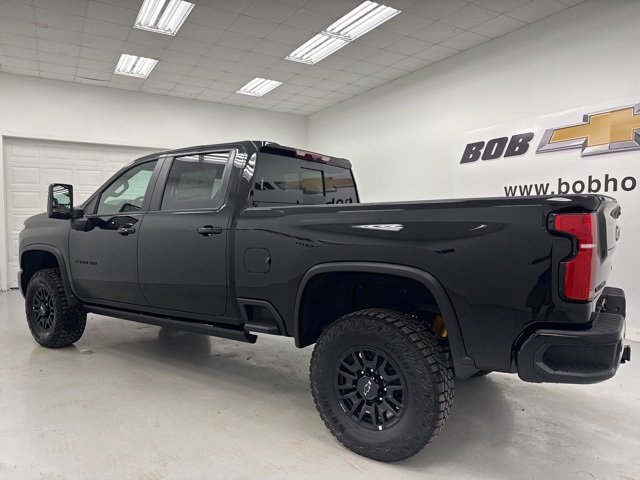 New 2026 Chevrolet Silverado 2500 ZR2 w/ LPO, Dark Essentials Package image 7