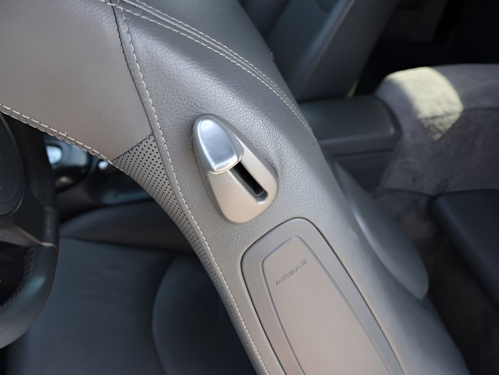 Used 2009 Porsche 911 Carrera image 21