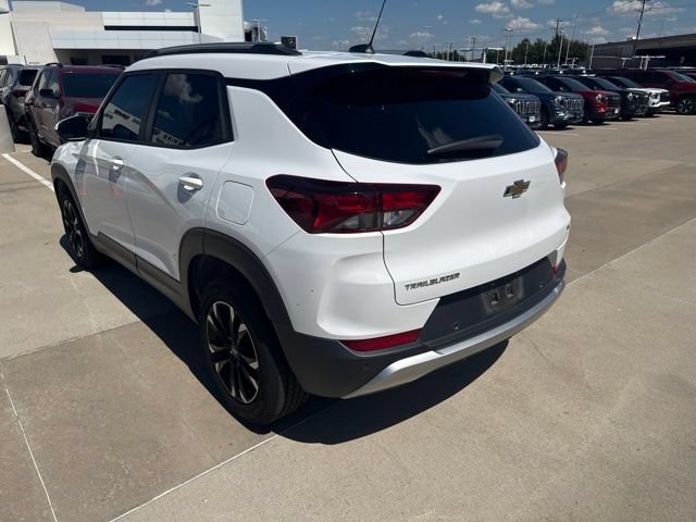 Used 2021 Chevrolet TrailBlazer LT w/ Convenience Package FWD image 5