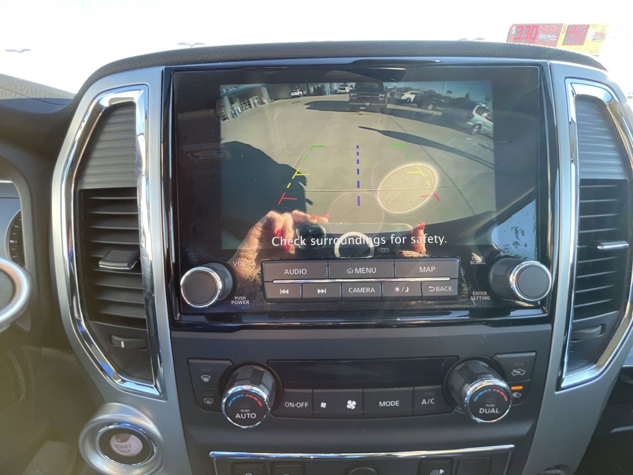 Used 2021 Nissan Titan SV w/ SV Convenience Package AWD/4WD image 15