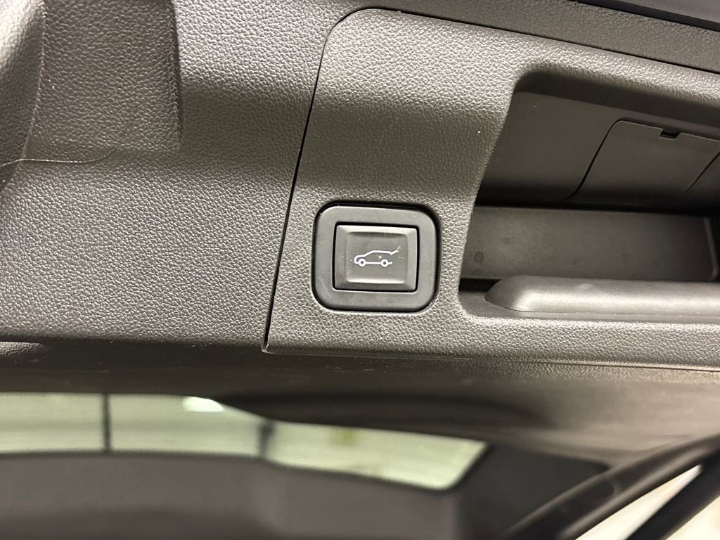 Certified 2019 GMC Acadia Denali image 19