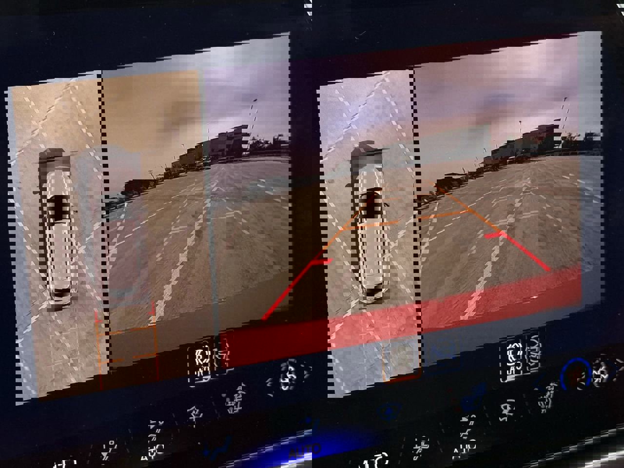 New 2026 Chevrolet Equinox EV RS image 17