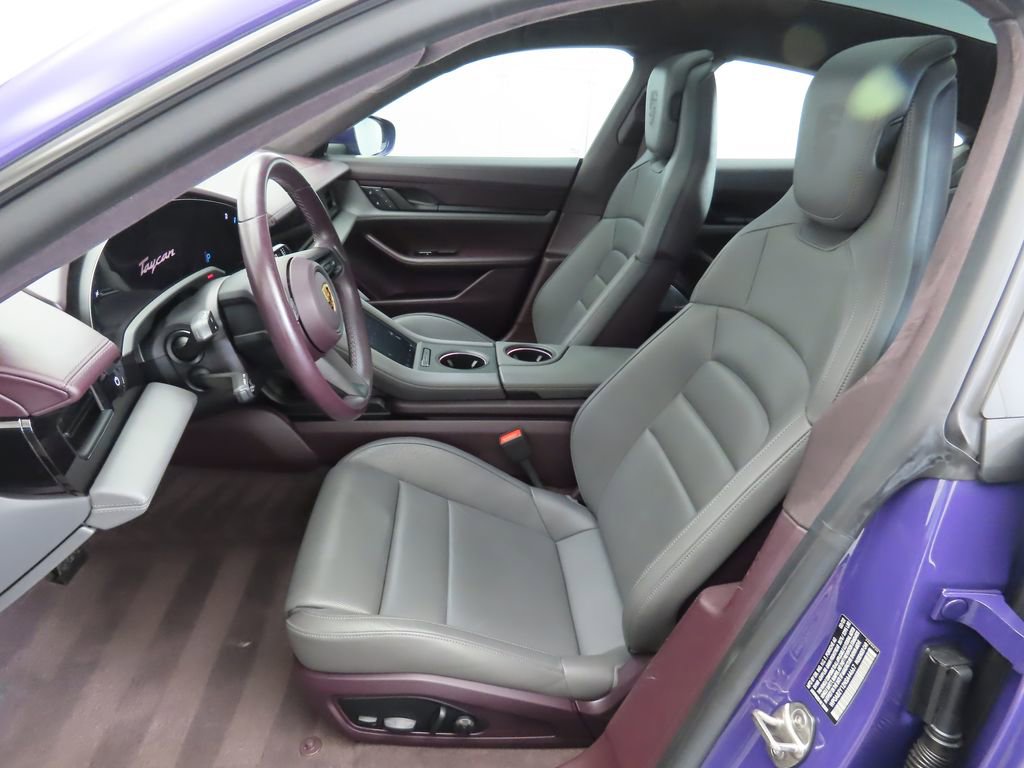 Used 2022 Porsche Taycan 4S image 19
