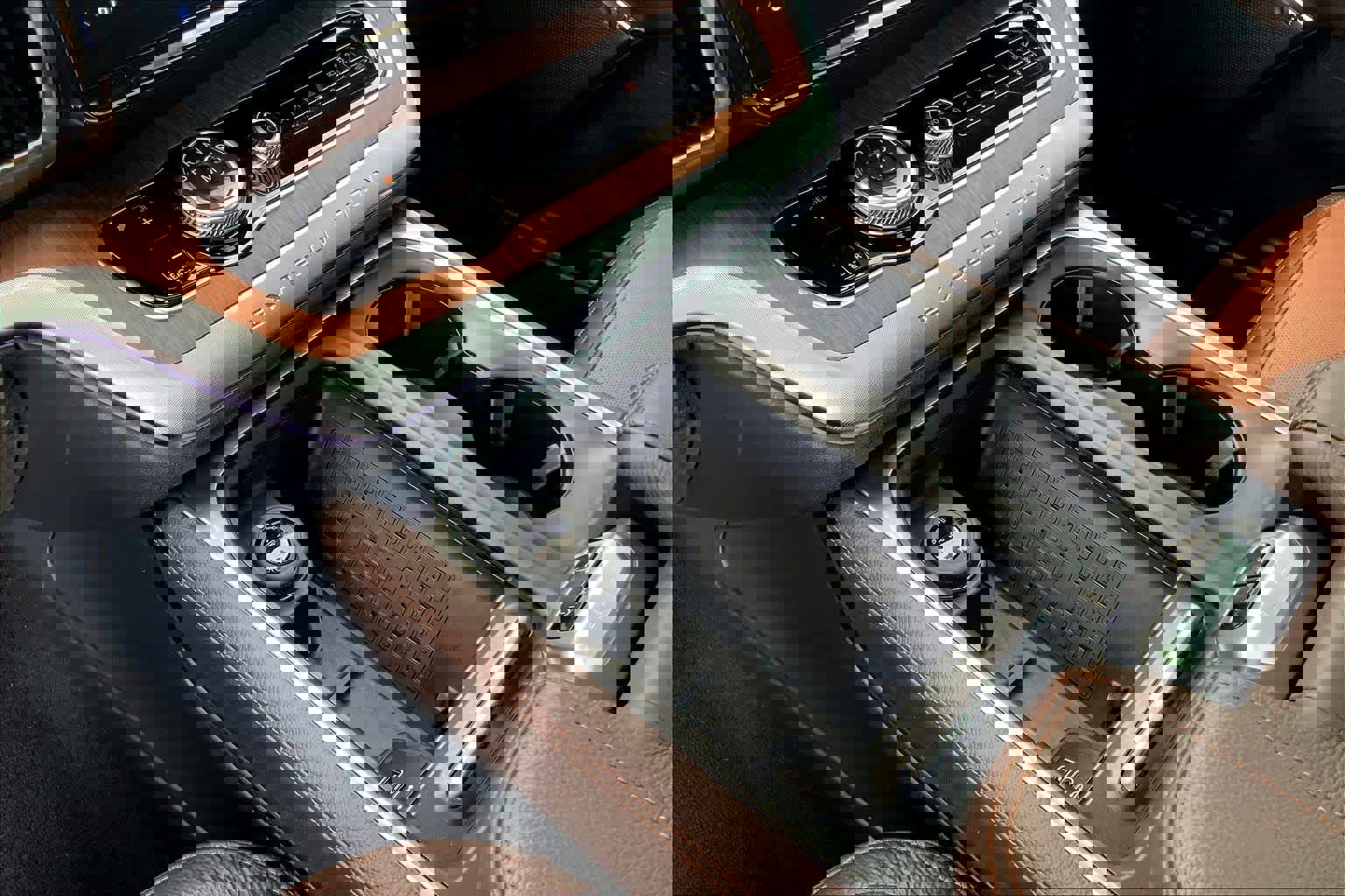 Used 2025 Ford Expedition King Ranch image 16