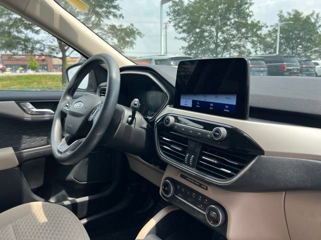 Used 2020 Ford Escape SE FWD image 32