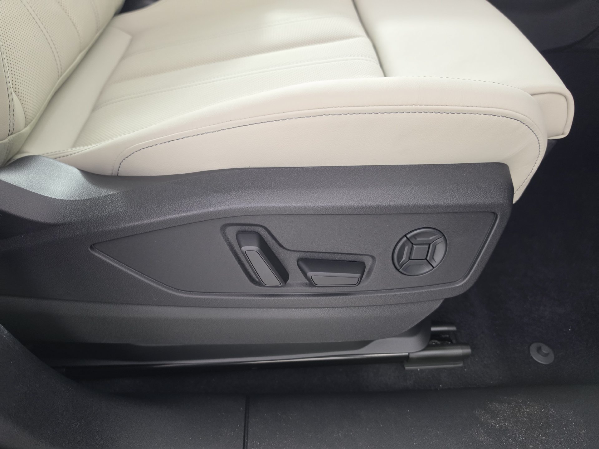 New 2026 Audi Q5 Prestige AWD/4WD image 36