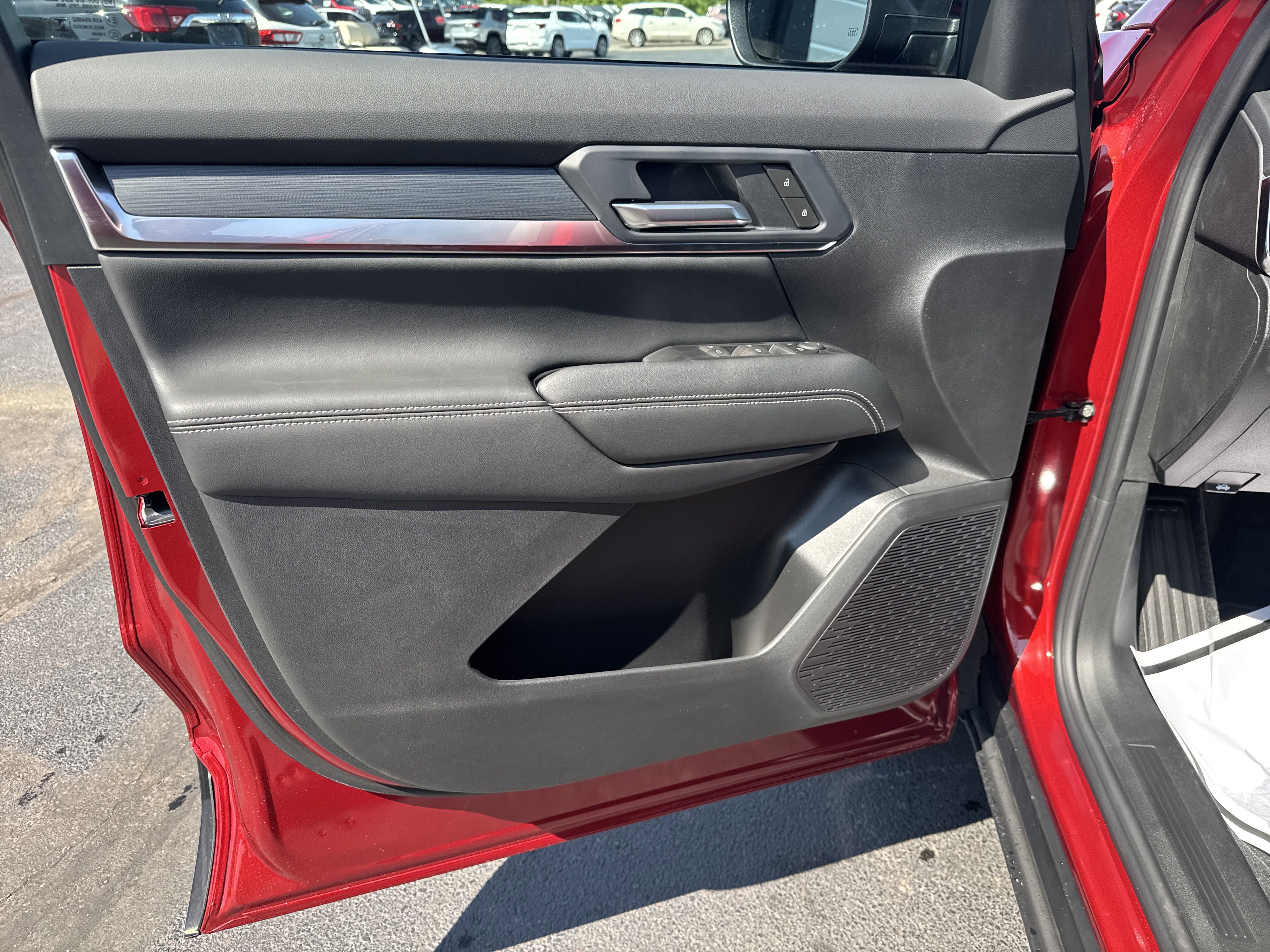 New 2026 GMC Terrain Elevation image 15