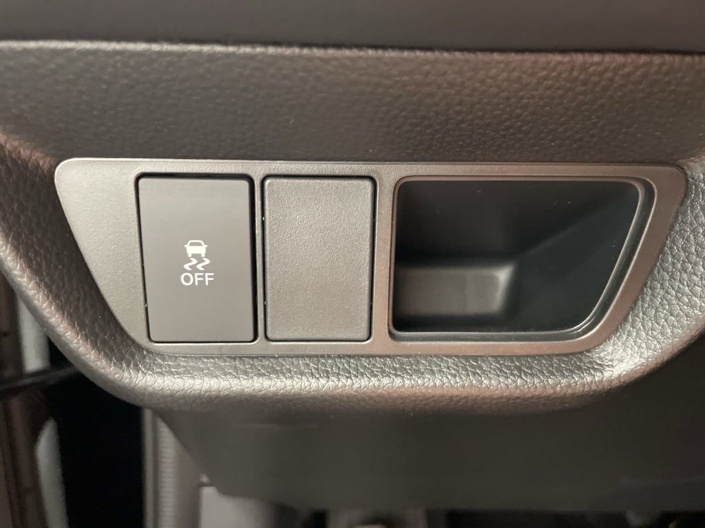 New 2026 Honda HR-V LX image 21