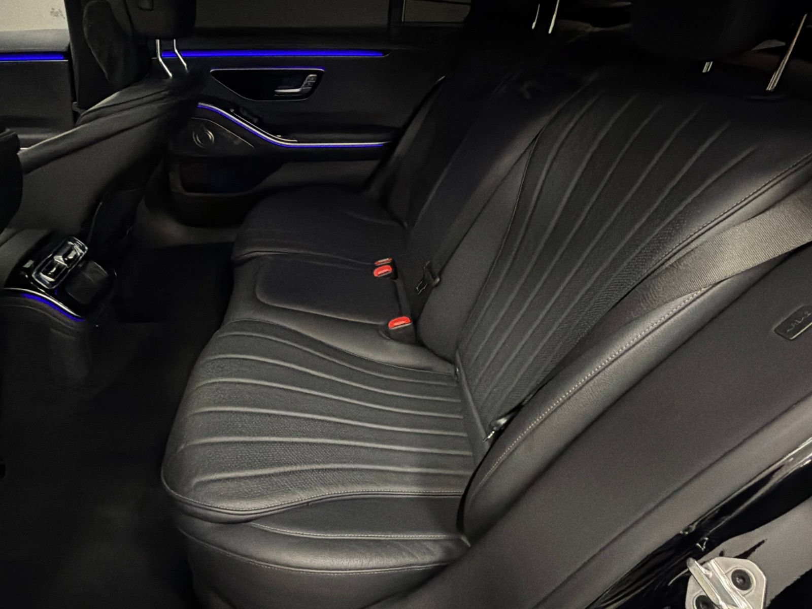 Certified 2022 Mercedes-Benz S 500 4MATIC image 39