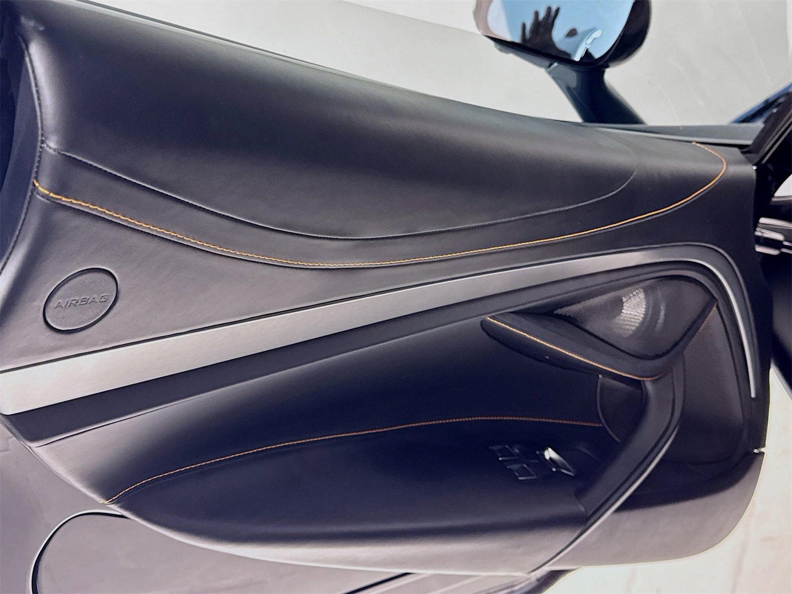 Used 2024 McLaren 750S image 15