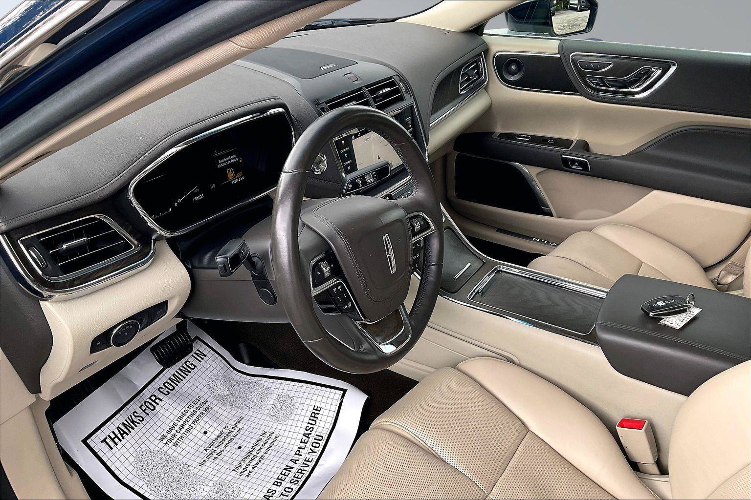 Used 2019 Lincoln Continental Reserve AWD/4WD image 17