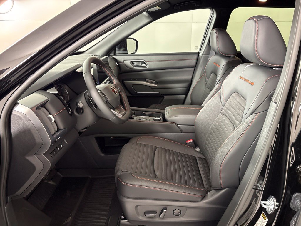 New 2026 Nissan Pathfinder Rock Creek AWD/4WD image 29