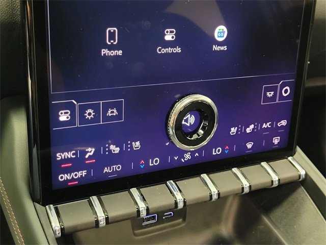 New 2026 GMC Terrain AT4 w/ Convenience Package III image 19