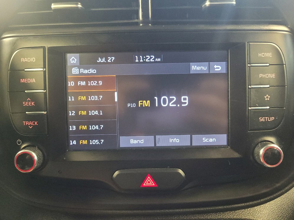 Used 2020 Kia Soul S FWD image 25