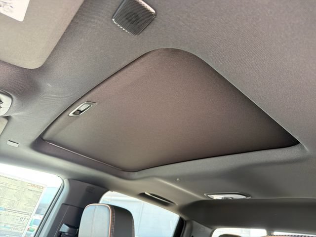 New 2026 GMC Canyon AT4 w/ Technology Plus Package AWD/4WD image 16