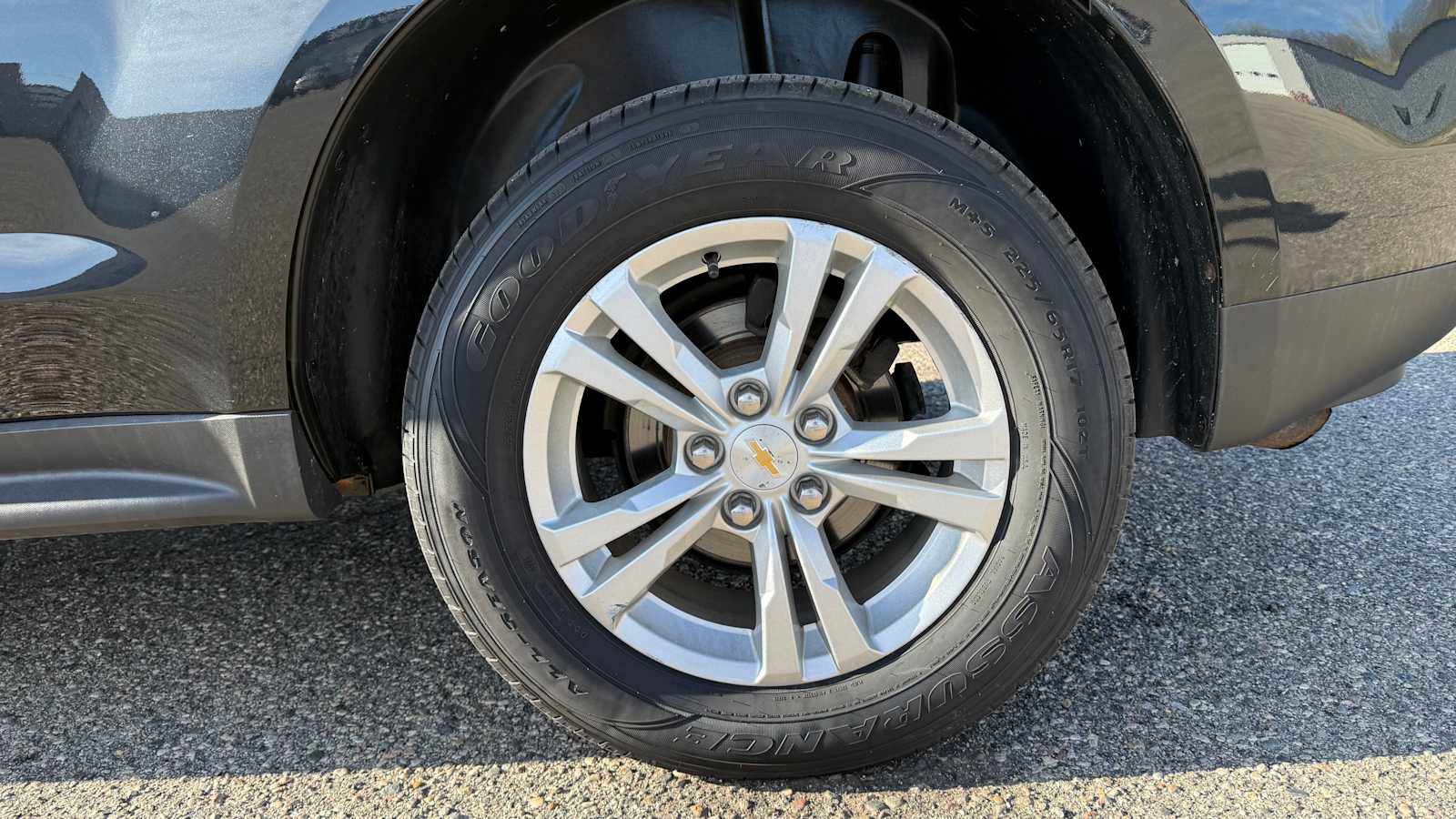 Used 2015 Chevrolet Equinox LT w/ Driver Convenience Package AWD/4WD image 26