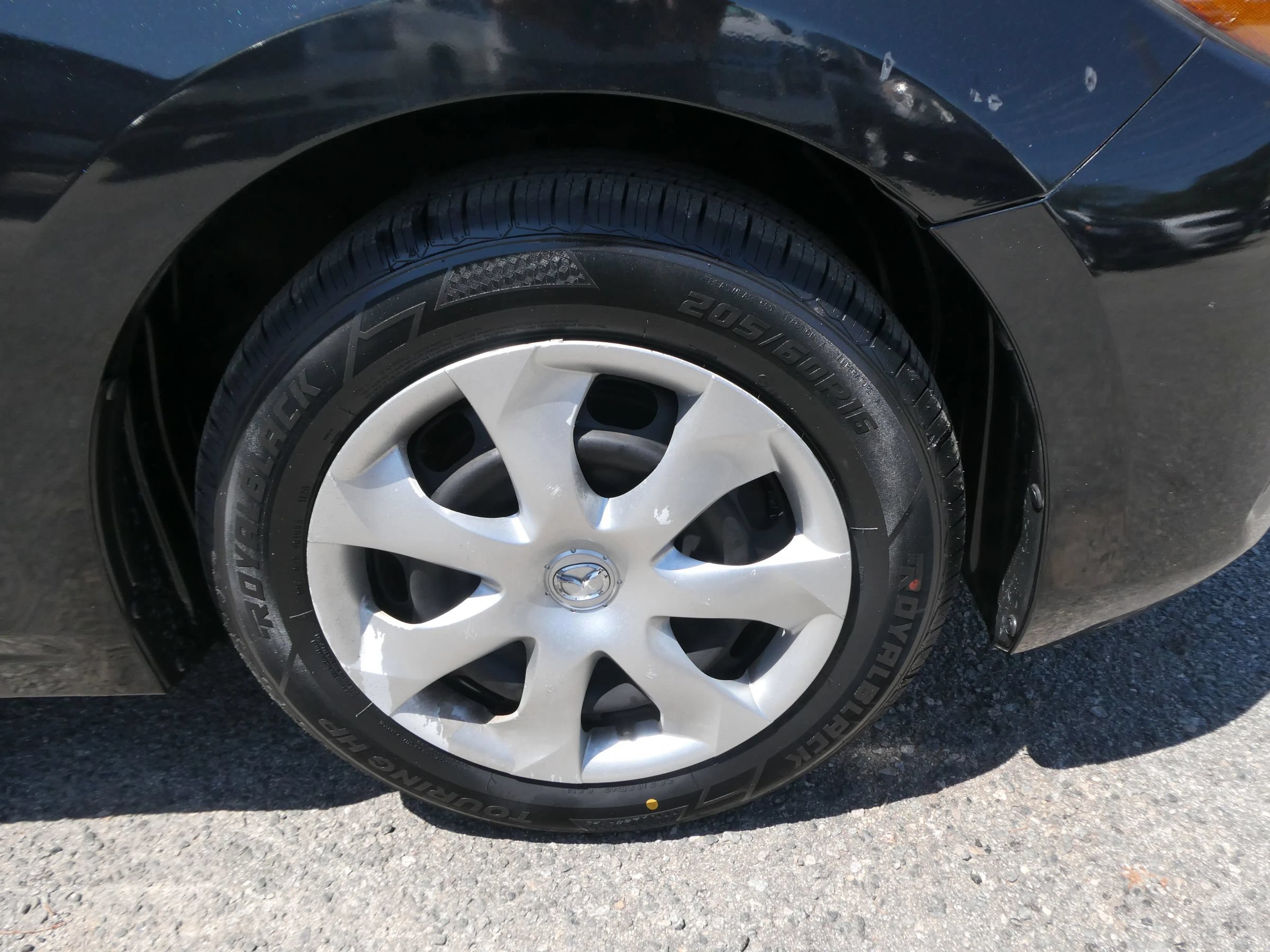 Used 2017 MAZDA MAZDA3 Sport FWD image 29