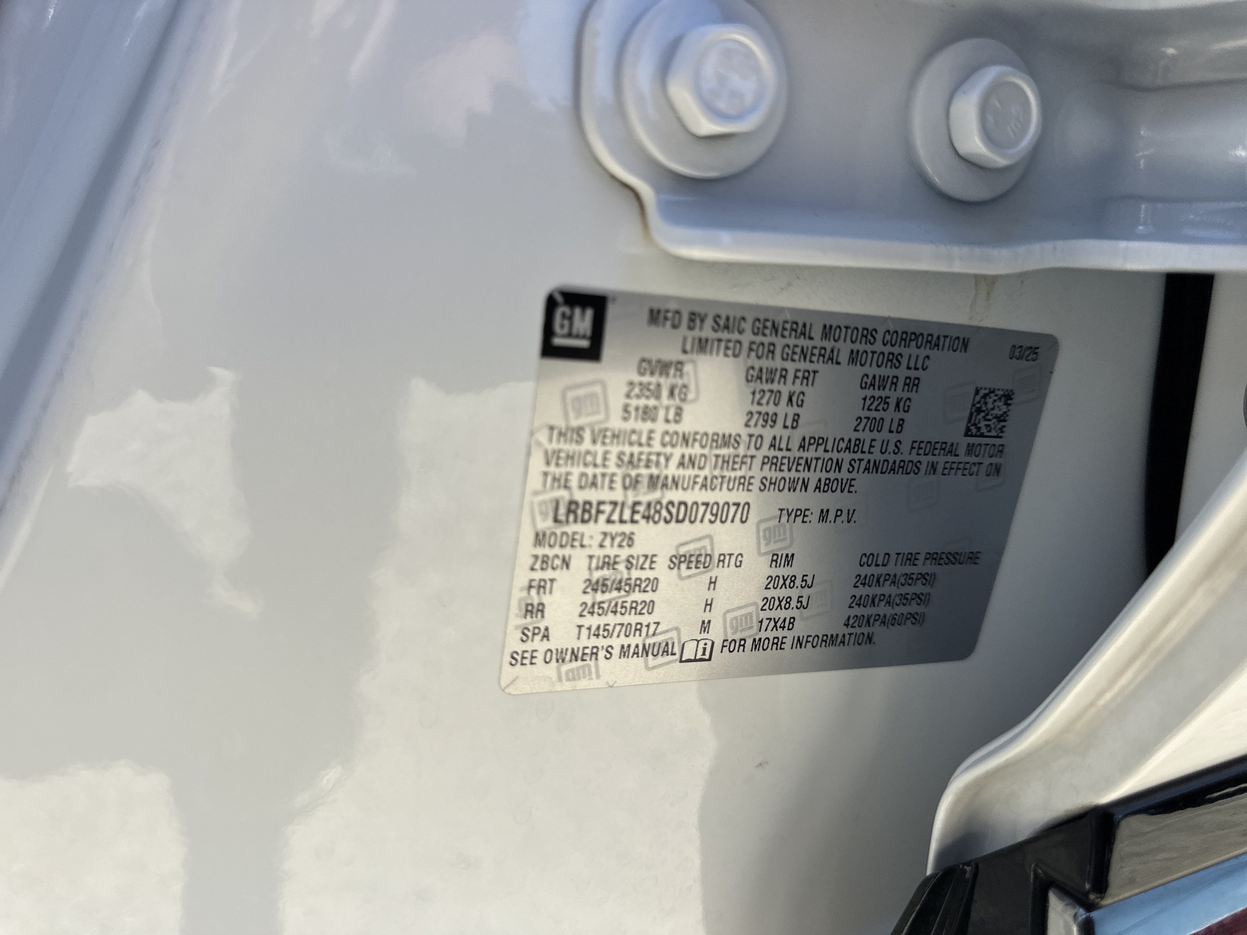 Certified 2025 Buick Envision Sport Touring AWD/4WD image 32