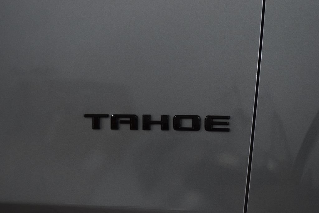 Used 2022 Chevrolet Tahoe RST w/ Sport Performance Package AWD/4WD image 16