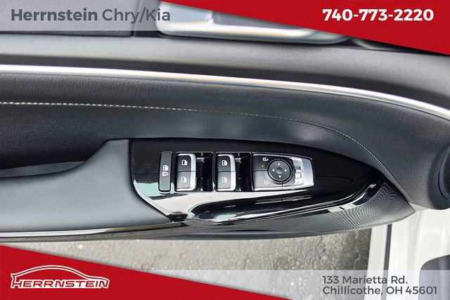Used 2025 Kia K5 GT-Line AWD/4WD image 13