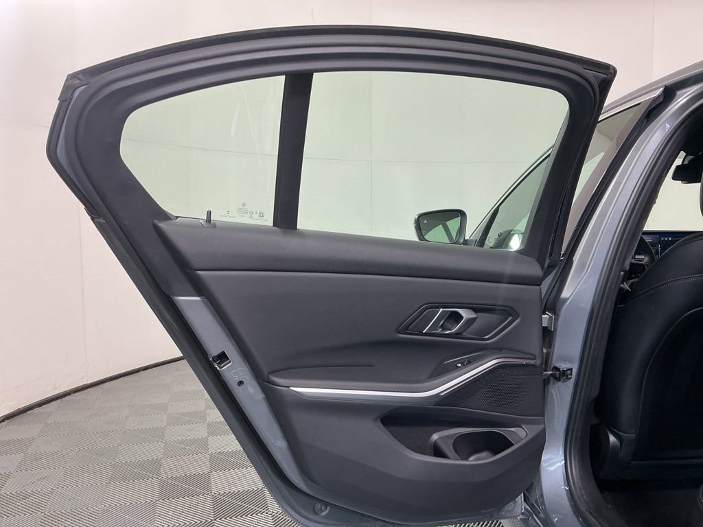 Certified 2025 BMW 330i Sedan w/ M Sport Package RWD image 24