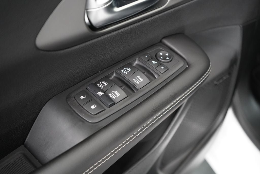 New 2027 Chrysler Pacifica Limited w/ S Appearance Package AWD/4WD image 20