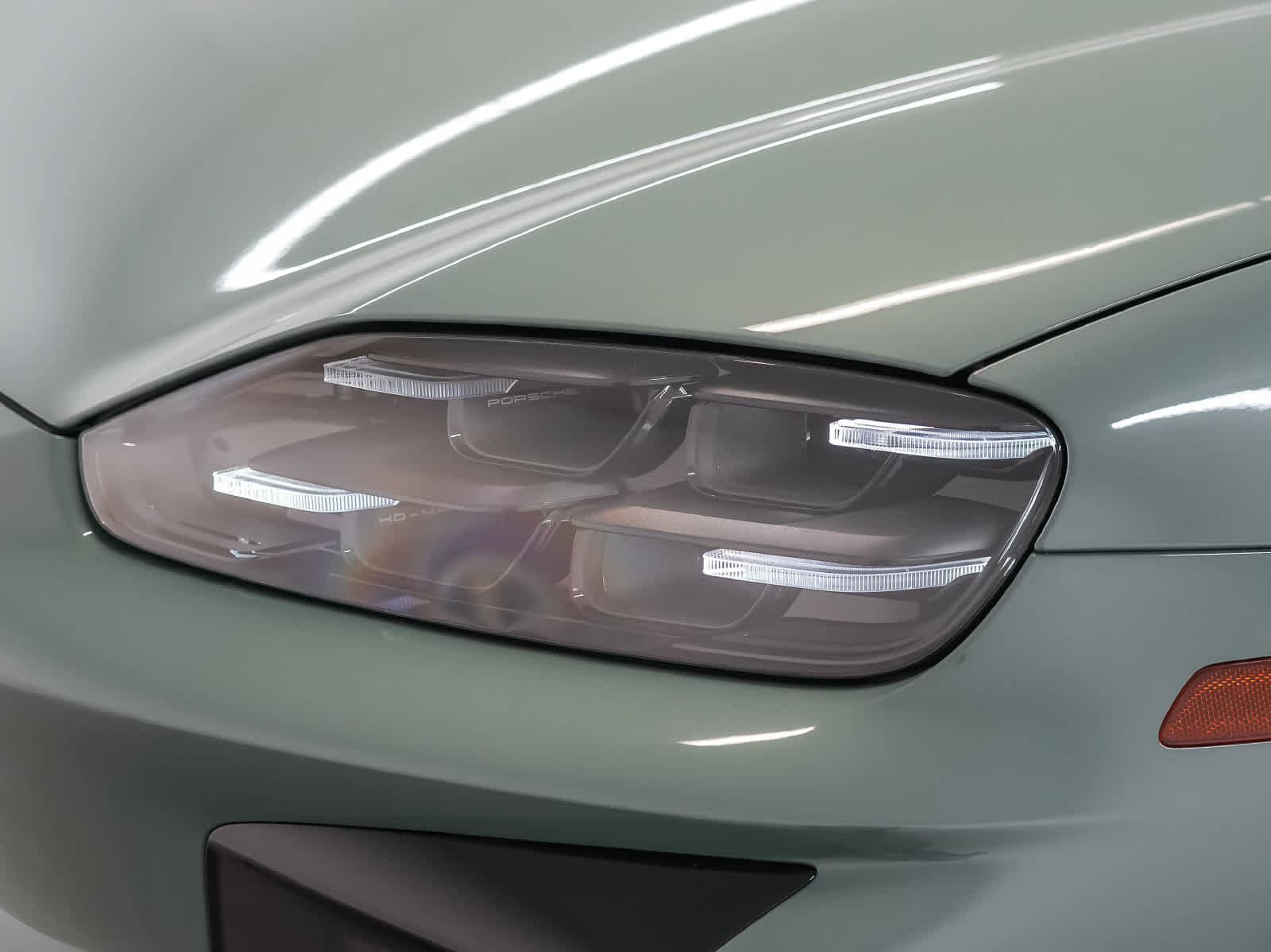 New 2026 Porsche Cayenne Turbo Electric AWD/4WD image 11