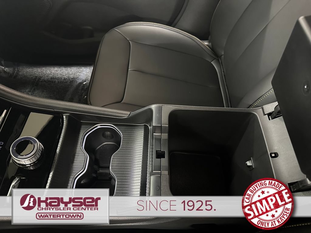 New 2026 Jeep Grand Cherokee Limited AWD/4WD image 33