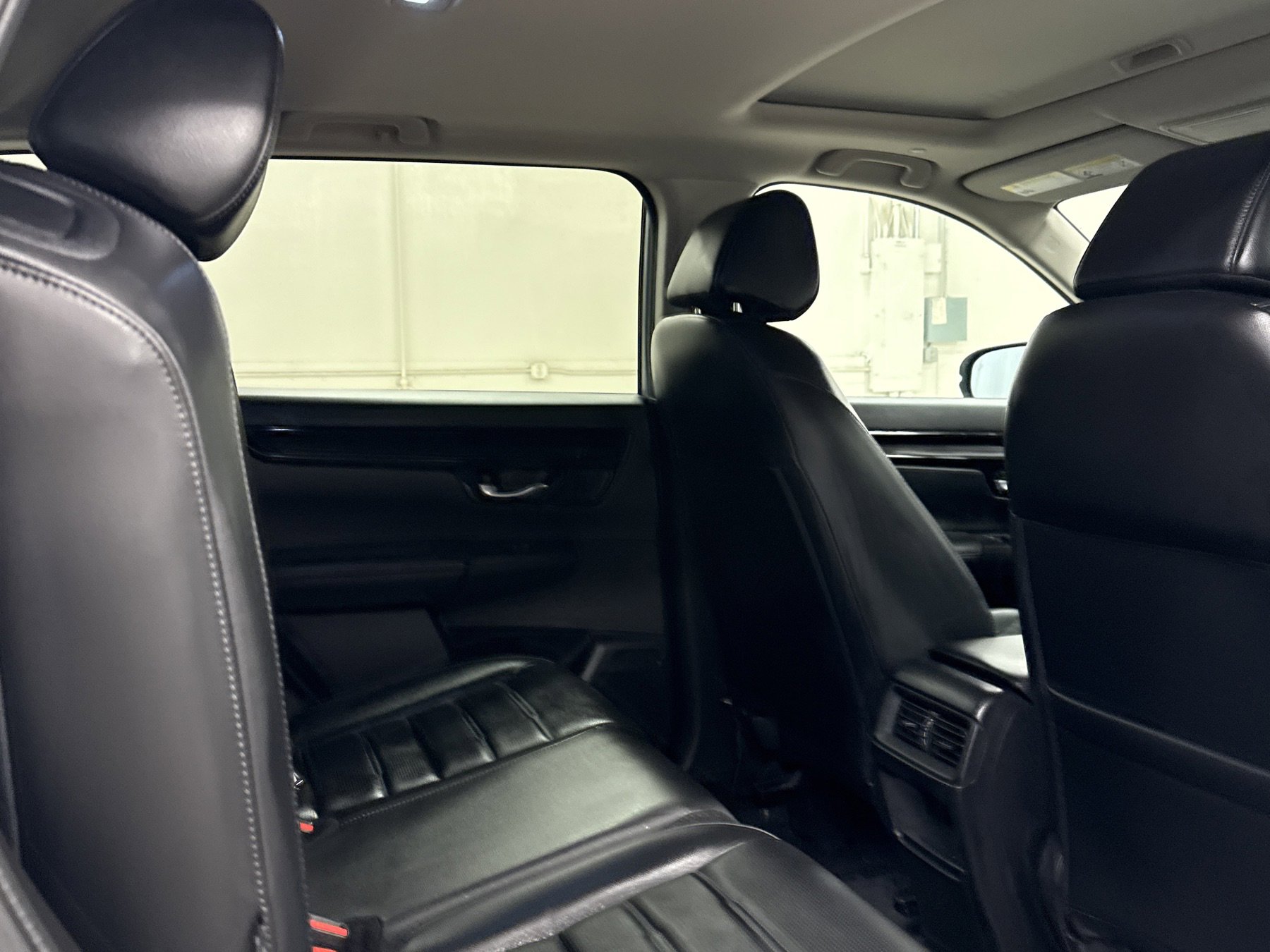 Used 2023 Honda CR-V EX-L image 17