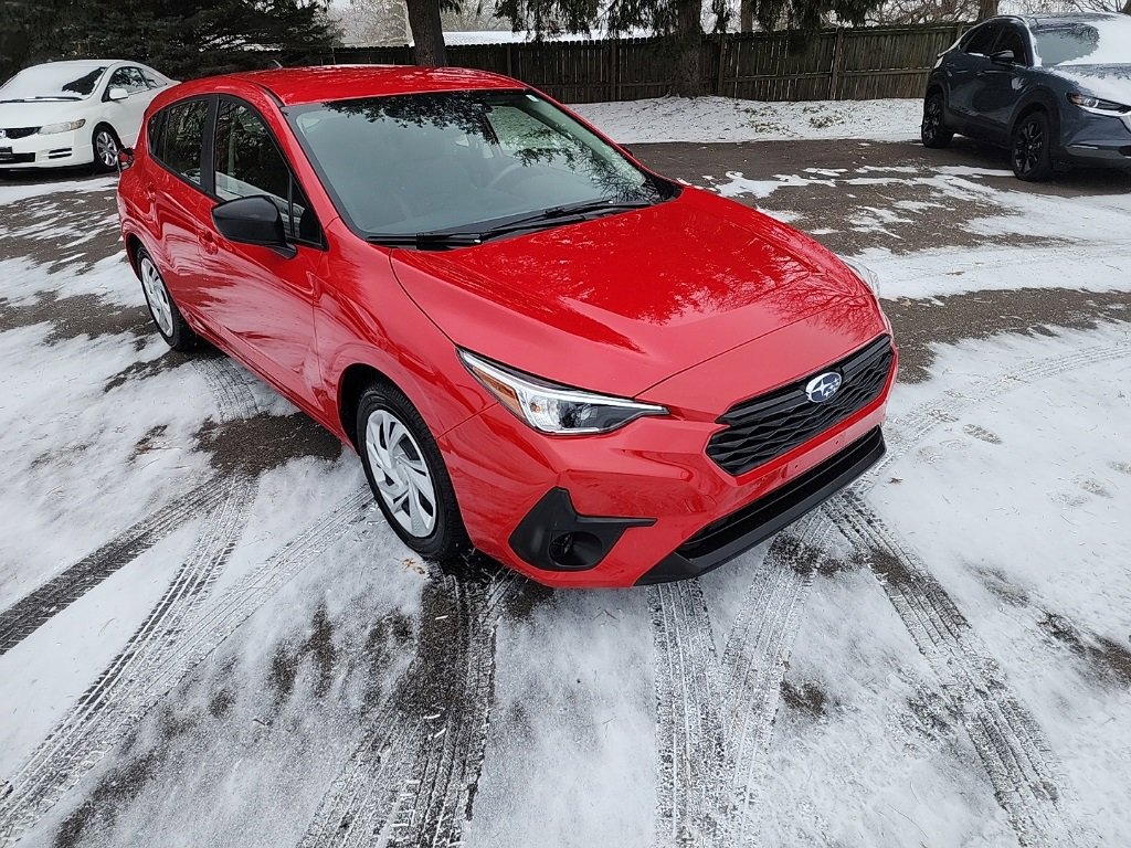 Used 2024 Subaru Impreza 2.0i image 3