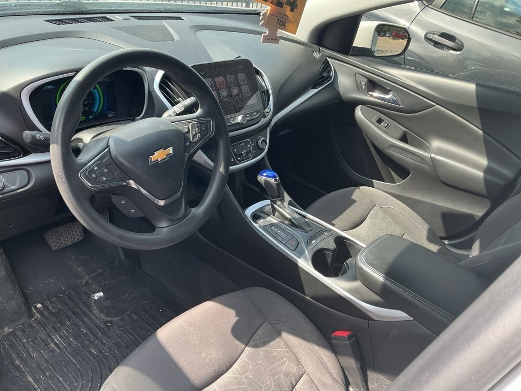 Used 2018 Chevrolet Volt LT FWD image 11