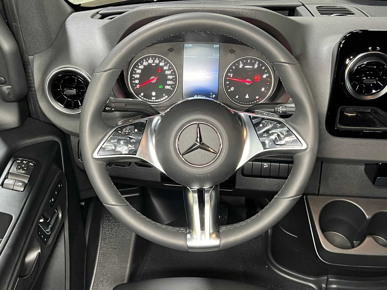 Used 2026 Mercedes-Benz Sprinter 2500 image 23