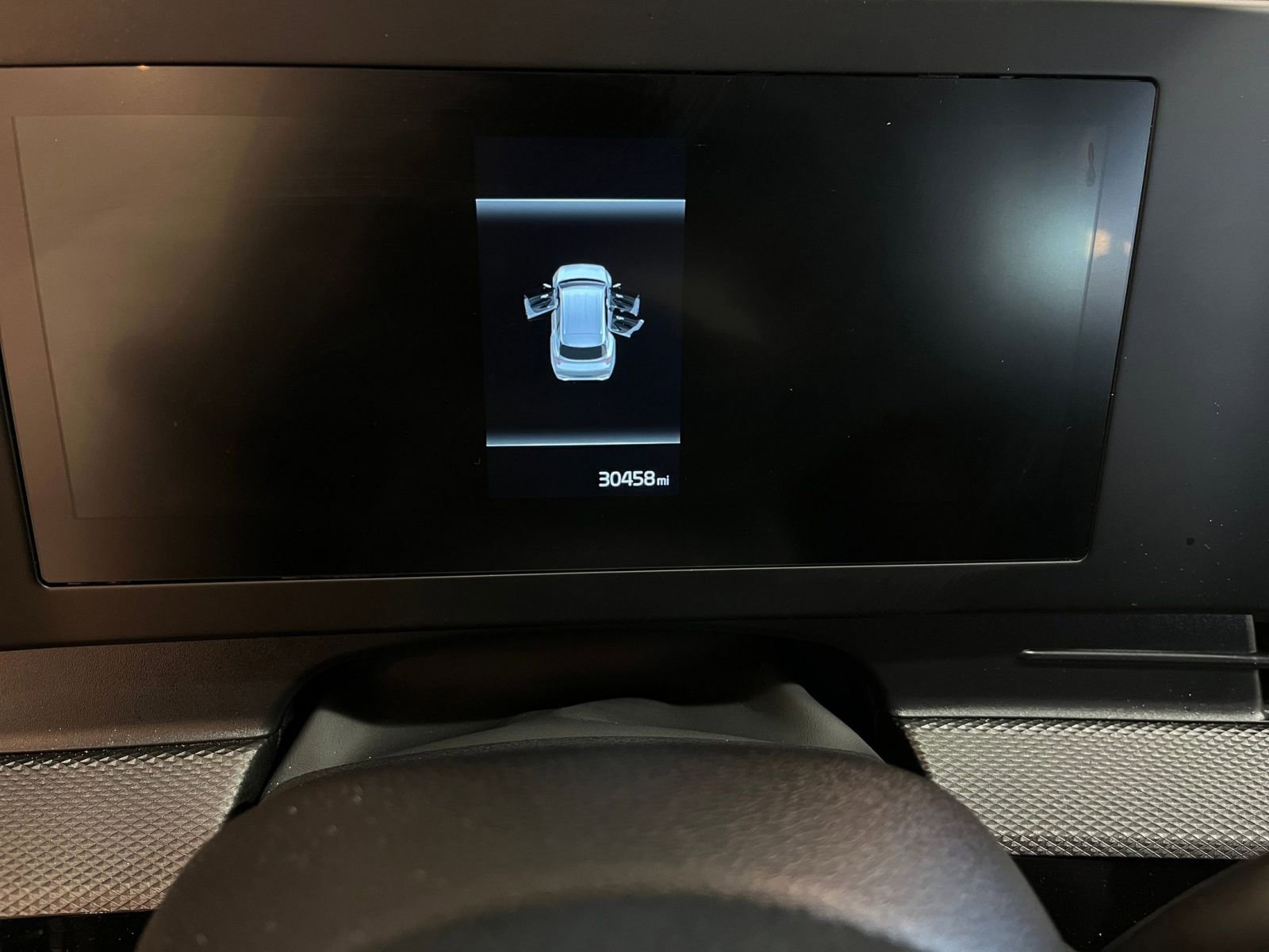 Used 2025 Kia Sportage LX image 40