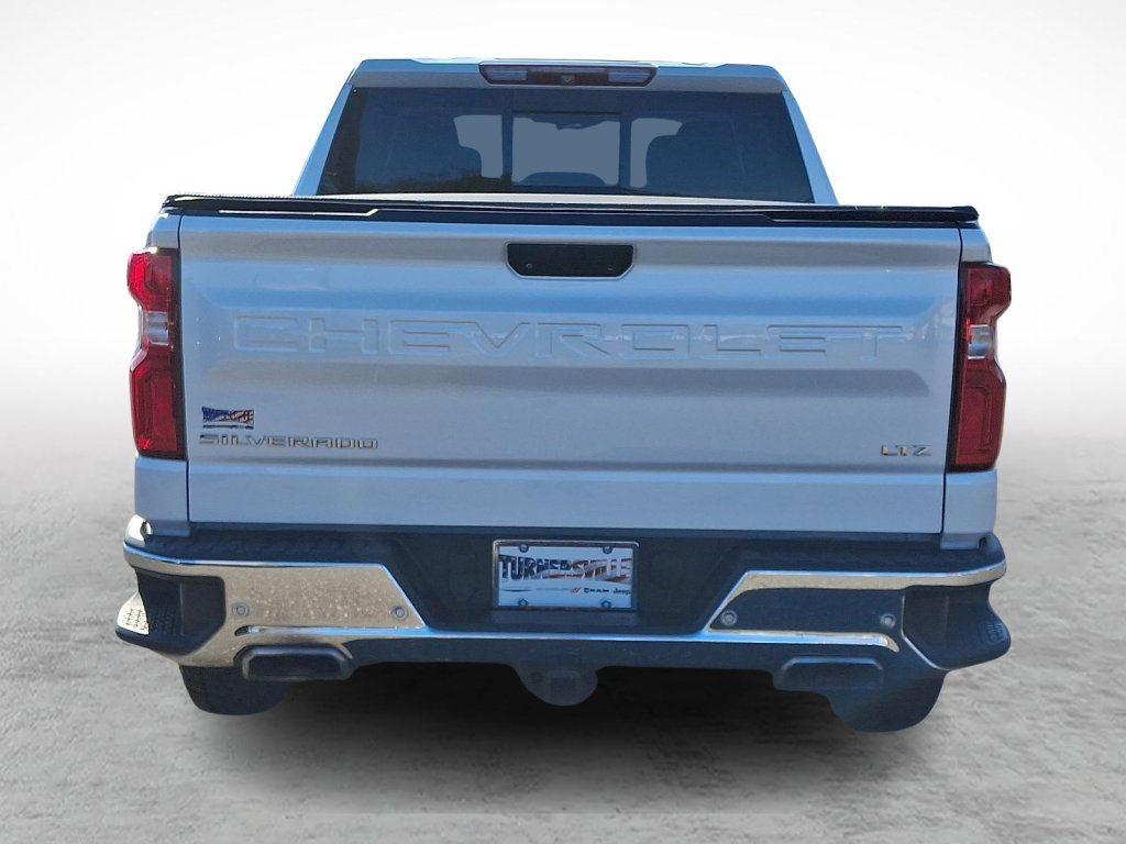 Used 2019 Chevrolet Silverado 1500 LTZ w/ LTZ Premium Package image 4