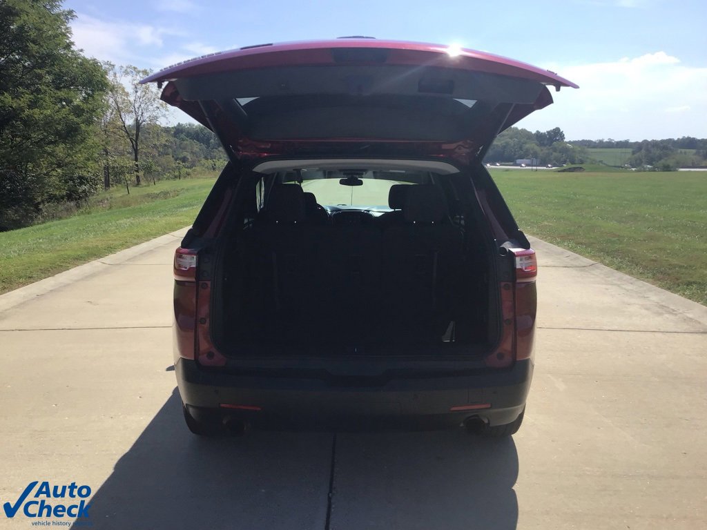 Used 2021 Chevrolet Traverse LT image 5