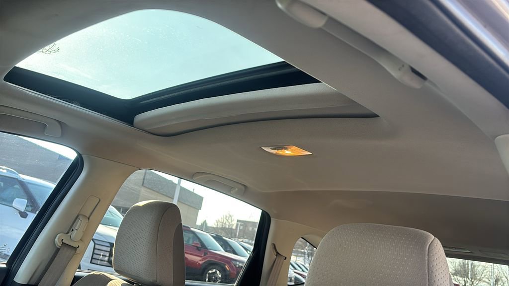 Used 2014 Honda CR-V EX image 25